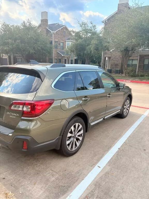 2018 Subaru Outback 3.6R Touring AWD